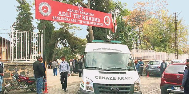 Eight Hurt in Turkey Car Bombing Blamed on PKK