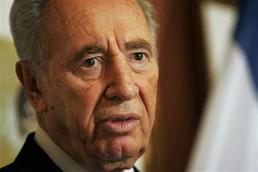 Demonstrations Condemn Shimon Peres’s Visit to Madrid

