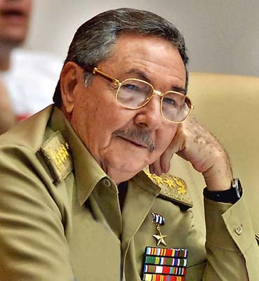 Raul Castro à la tête de l’Etat cubain pour préparer la relève du pouvoir 
