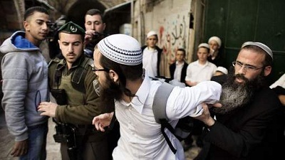 Un ministère israélien veut autoriser les juifs à prier sur l’esplanade
