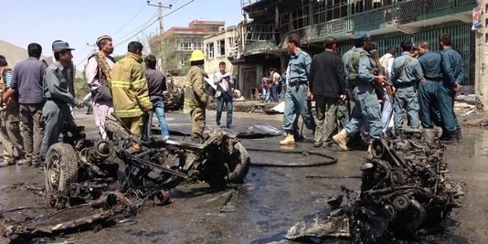 Quinze morts, dont cinq Américains, dans un attentat suicide à Kaboul