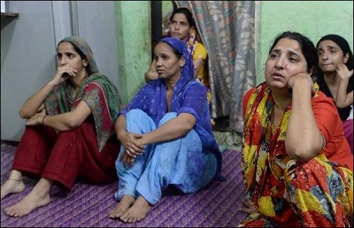 Stérilisations de masse en Inde: 8 femmes meurent, des dizaines hospitalisées