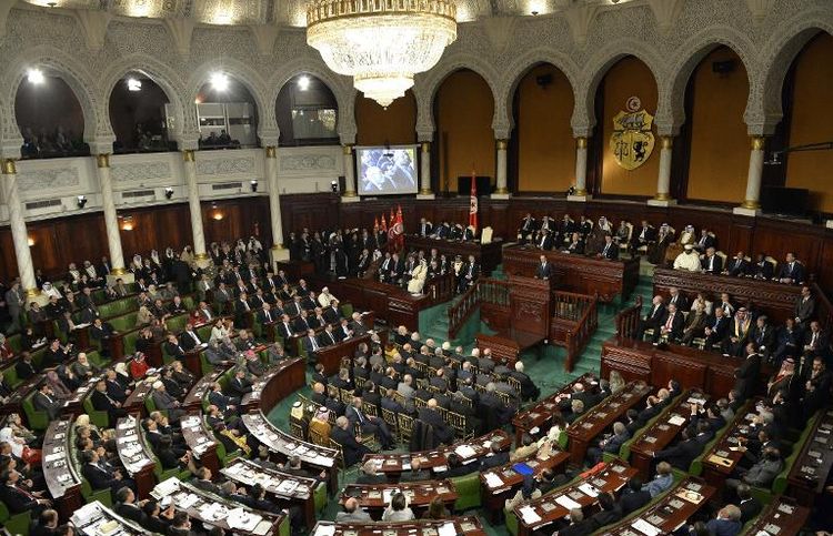 Tunisie: les cadres de Ben Ali pas interdits d’élections, tollé à l’Assemblée