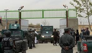 Un policier afghan sème la mort dans un hôpital de Kaboul, trois Américains tués