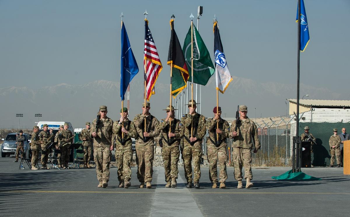 Afghanistan: l’Otan termine sa guerre, l’insurrection continue