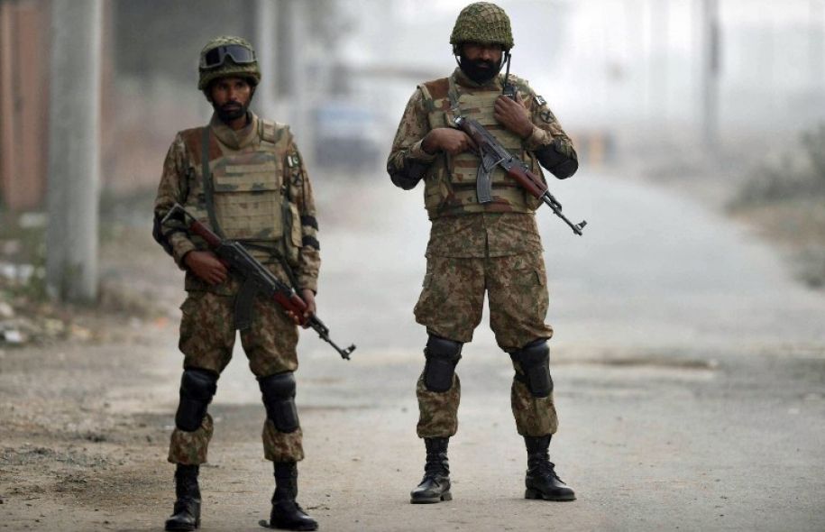 Le Pakistan va instaurer des tribunaux militaires