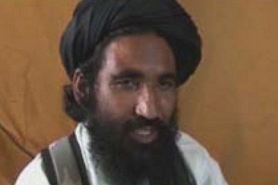 Le mollah Mansour, bras droit du mollah Omar, lui succède à la tête des talibans