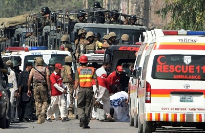 Pakistan: au moins 17 morts dans une attaque talibane contre une base aérienne