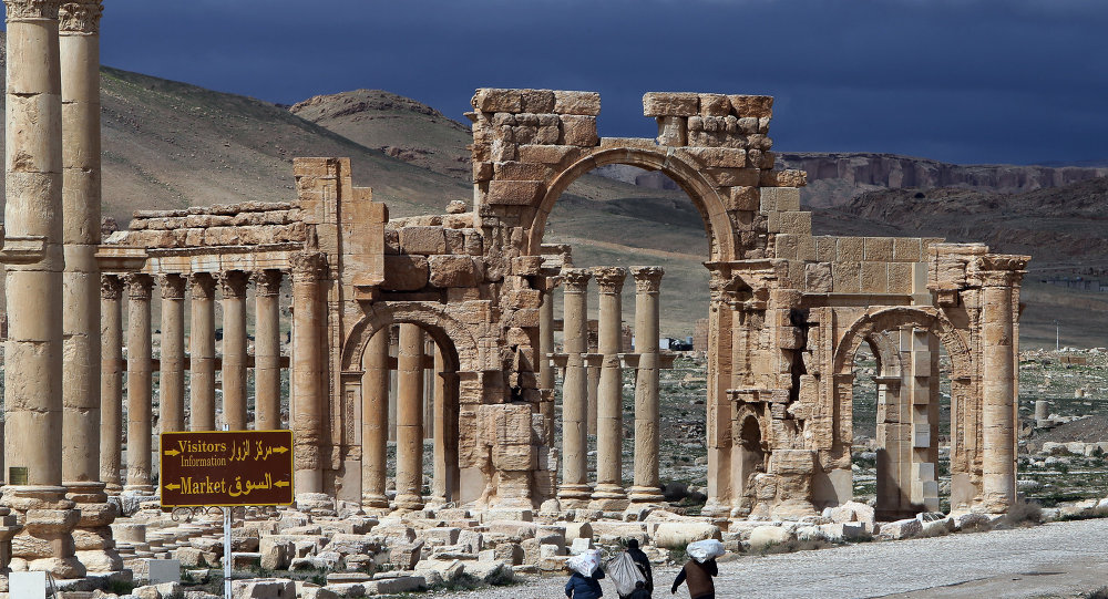 Mogherini: l’EI commet des crimes de guerre à Palmyre