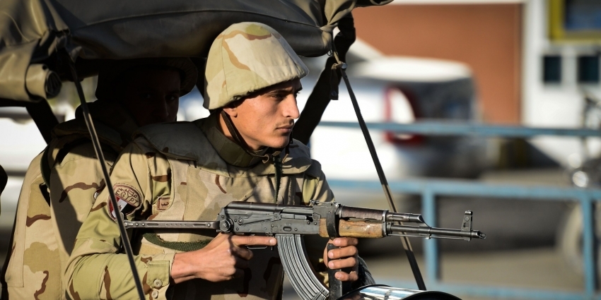 Après les attentats, l’armée égyptienne veut éradiquer le terrorisme