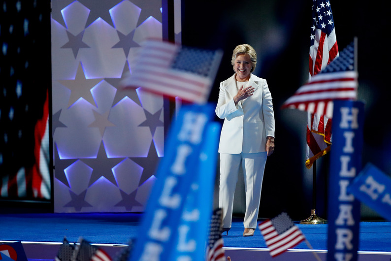 Hillary Clinton accepte l’investiture démocrate pour la présidentielle