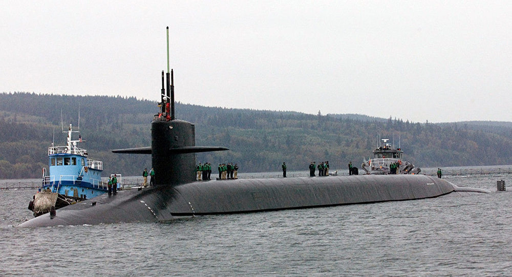 Un sous-marin US heurte un ravitailleur près de Washington