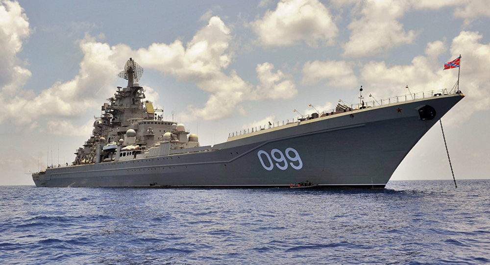 Défense russe:un destroyer US s’approche dangereusement d’un navire russe