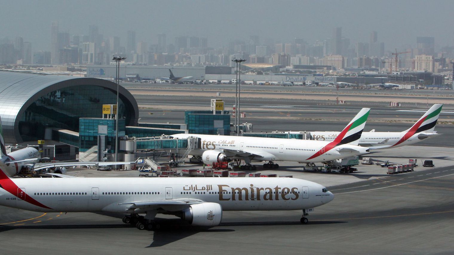 Accident d’un Boeing d’Emirates à l’atterrissage à Dubaï  
