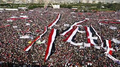 Manifestation monstre à Sanaa… Les US rapatrient leurs conseillers d’Arabie