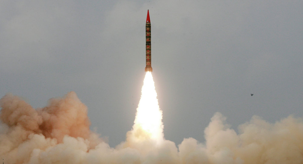 Le Pakistan teste un missile à capacité nucléaire