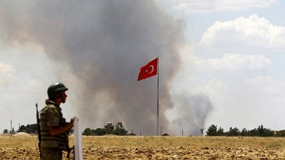 A quelles conditions la Turquie pourrait-elle fermer sa frontière avec la Syrie?
