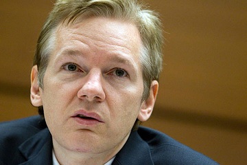 GB: Assange suspend sa sortie à une décision de l’ONU