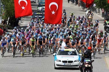 Cyclisme : une équipe israélienne expulsée d’un tournoi en Turquie
