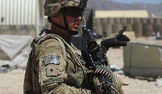 Tropas de EEUU matan a un ni&ntildeo de 4 a&ntildeos en Afganist&aacuten, Karzai condena