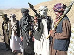 Afganist&aacuten acusa a EEUU de suministrar armas a los talibanes