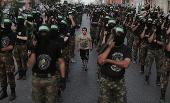 Hamas realiza desfile en Gaza por su 27 aniversario. Agradece apoyo de Irán