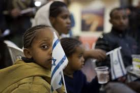 Los rabinos de origen etíope sufren discriminación oficial en Israel
