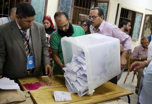 Lista pro-gubernamental gana elecciones legislativas en Egipto