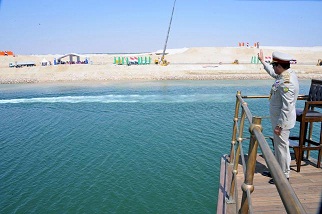 Sisi inauguró la ampliación del Canal de Suez
