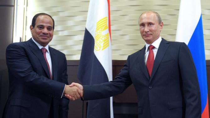 Sisi busca acelerar acuerdo nuclear con Rusia