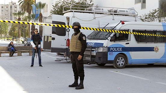 Un policía tunecino muere en atentado en lugar de anterior masacre