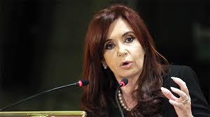Fernández critica campañas de desestabilización en América Latina
