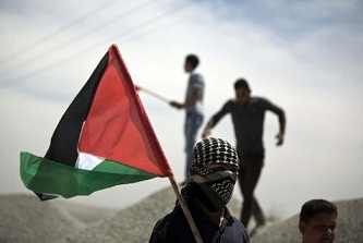 Residentes palestinos crean grupos de vigilantes en Cisjordania
