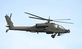 Fuerzas yemeníes derriban helicóptero saudí y atacan bases saudíes
