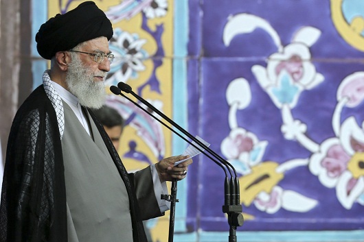 Imam Jamenei: Los complots del enemigo contra Irán han fracasado