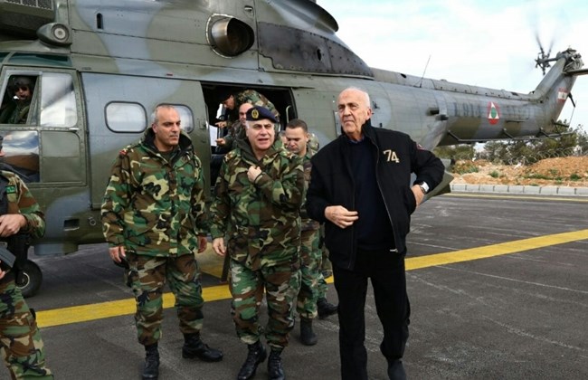 Ministro de Defensa libanés a favor de aceptar ayuda militar de Irán