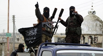 Turquía envía combatientes y armas a Al Qaida en Siria
