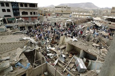 ONU: Ataque saudí contra el mercado de Mustaba es un crimen de guerra