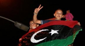 Los Rebeldes Libios Toman Tr&iacutepoli
