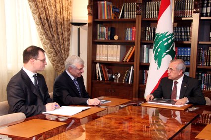 رئيس المحكمة الخاصة بلبنان يلتقي المسؤولين في بيروت