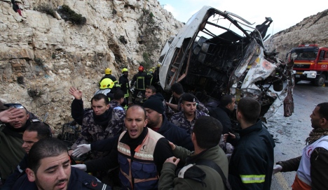 شماتة إسرائيلية بمأساة فلسطينية.. 60 طفـلاً بين قتيـل وجريـح في حـادث