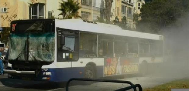 تفجير حافلة في تل أبيب 