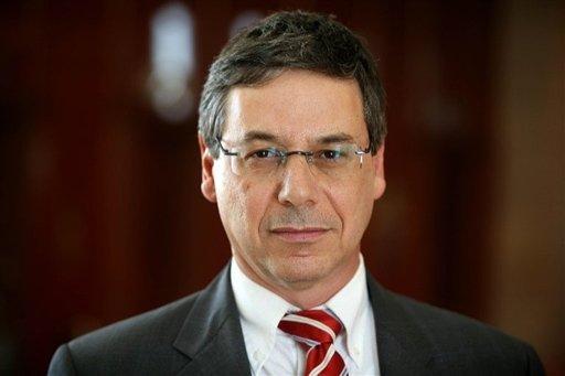 أيالون يهنئ كيري على تسميته لمنصب وزير الخارجية

