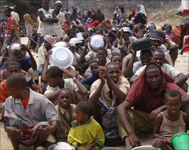 الأزمة الغذائية الأخيرة في الصومال اوقعت 258 الف قتيل نصفهم اطفال