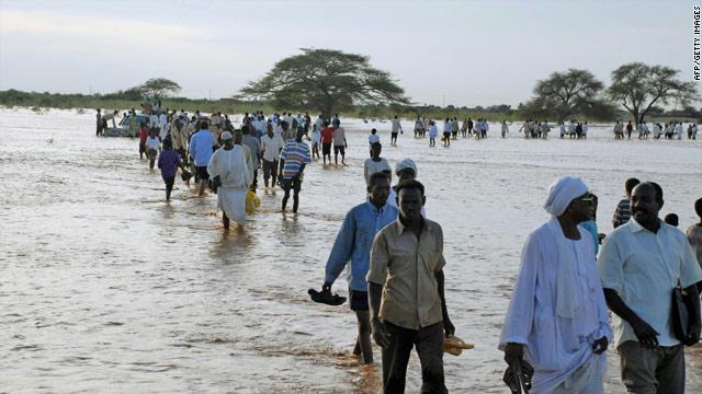 20 شخصا قضوا و150 الف منكوب بسبب الفيضانات في السودان
