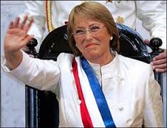 الرئيسة التشيلية الجديدة ميشيل باشيليه تشكل حكومتها الجديدة