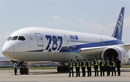 طائرة بوينغ 787 يابانية تعود ادراجها بعد انطلاقها من بوسطن باتجاه طوكيو
