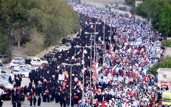 مسيرة تاريخية في البحرين.. أكثر من ربع مليون متظاهر في ذكرى الحراك الشعبي