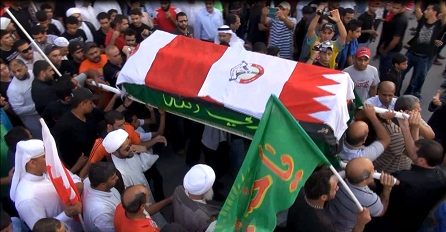 البحرين.. تشييع حاشد لطفل قضى بسبب منعه من العلاج من قبل قوات النظام

