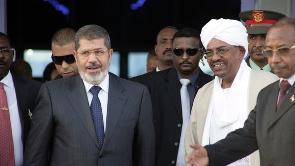 مرسي: السودان ومصر يواجهان اعداء مشتركين

